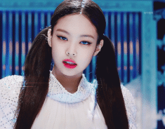 Xu hướng kẻ mắt cáo như Jennie BLACKPINK nở rộ, dễ hơn kẻ mắt mèo lại nâng được cung chân mày