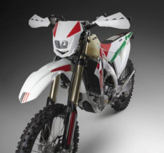 Bimota BX450 - mẫu enduro dựa trên Kawasaki KX450X lộ diện