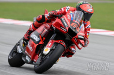 Francesco Bagnaia giành chiến thắng MotoGP Malaysia, chiến thắng thứ 7 trong mùa giải 2022