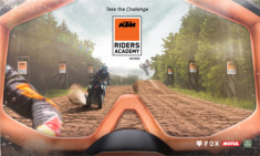 KTM Vietnam mang chương trình huấn luyện Adventure 
