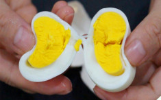 Luộc trứng theo cách này nguy hại khôn lường, nhiều người Việt không biết cứ tưởng thế là tốt