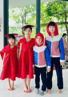 Lý Hải Minh Hà tung tuyệt chiêu mua áo quần ngày Tết siêu tiết kiệm cho 4 con nhỏ