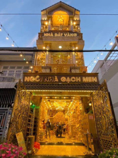 Ngôi nhà mạ vàng của Việt Nam nổi danh trên báo quốc tế