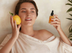 Cuộc đua “chống già” tuổi ngoài 30 phải có Vitamin C và Retinol, chị em cứ theo công thức “sáng C - tối A” là chuẩn