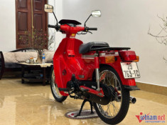 Honda Cub C50 ‘nữ hoàng đỏ’ đời 1991 độc nhất Việt Nam