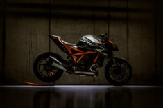 KTM 1290 SUPER DUKE RR Phiên Bản Đặc Biệt Ra Mắt, Chỉ 500 Chiếc Trên Toàn Thế Giới