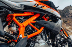 KTM 390 Adventure 2023 được sửa đổi mâm nan hoa mới