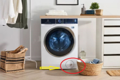 Bên dưới máy giặt có một “cơ quan” nhỏ, mở ra giặt quần áo sạch sẽ hơn, dùng 10 năm giờ tôi mới biết