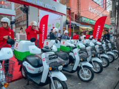 Honda Việt Nam bàn giao hàng trăm xe điện Benly e: cho Lotteria để giao gà