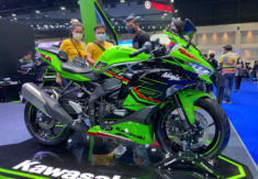 Kawasaki Ninja ZX-4R bắt đầu được giao hàng tại Ấn Độ