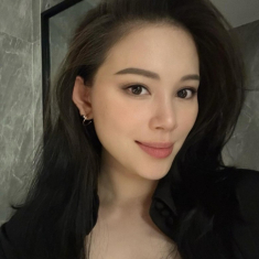 Làm mẹ bỉm, em dâu Tăng Thanh Hà nhận bình luận “mất nét” hotgirl nhưng sang chảnh bội phần