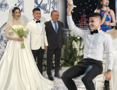 Quang Hải chụp ảnh cưới đẹp lịch lãm, ngày đón vợ về dinh bị cười vì lộ ảnh mặc đồ như con nít