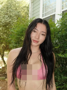 Con gái Thanh Hà diện bikini bé xíu khoe body gợi cảm hút mắt