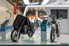 Kove giới thiệu 450 Rally EX 2025 mới, phiên bản nâng cấp của mẫu xe vừa có mặt tại Việt Nam