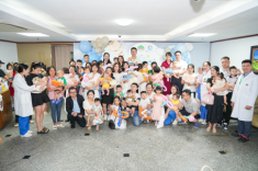Cuộc hội ngộ diệu kỳ của những “em bé ống nghiệm”
