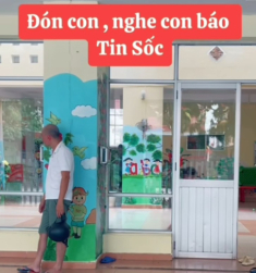 Đi đón con nghe cô bé báo tin sốc, ông bố Việt “gục ngã” ngay trước cửa lớp