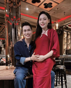 Diễn viên VTV Huyền Trang - tình tin đồn của Việt Anh lên chức mẹ, giật mình khi nhìn thấy “body” của mình sau sinh
