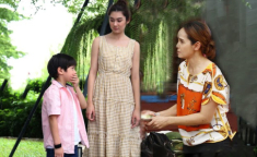 Gần hết hè về quê đón con lên lại phố, thứ đồ mẹ chồng nhét vào cặp cháu khiến tôi cạn lời
