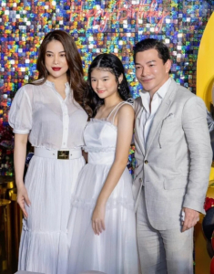 Hơn 10 năm ly hôn Trần Bảo Sơn, Trương Ngọc Ánh xúc động nói cảm ơn vì “lãi” cô con gái 16 tuổi đẹp như Hoa hậu