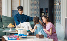 Ly hôn cưới giám đốc giàu có, đêm tân hôn nhận được dòng tin nhắn 9 chữ chồng cũ gửi, tôi khóc sưng mắt