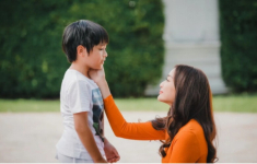 Ly hôn nhưng vẫn sống chung nhà với chồng cũ, tôi bị nhiều người chỉ trích