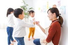 Mẹ chồng đòi lương 20 triệu trông cháu nghỉ hè, tôi gửi tiền luôn rồi ra quyết định khiến bà trở tay không kịp