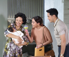 Mẹ chồng làm ngã cháu nhưng giúp việc không đỡ giúp, tôi thưởng ngay cô ấy 5 triệu
