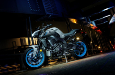 Ông hoàng NakedBike Yamaha MT-10 2025 trở lại với diện mạo mới và Sức mạnh bùng nổ