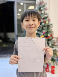 ‘Quý tử’ đầu lòng nhà Lý Hải - Minh Hà không học trường quốc tế vẫn nói giỏi 4 thứ tiếng và rất tự tin