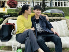 Thân Thuý Hà xót xa cảnh con trai im lặng nhắm mắt sau buổi thi Toán lớp 10 ở TP.HCM, nói “chỉ được 50%”