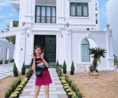 Thuê 3 giúp việc, vợ chồng “đại gia Quận 7” vẫn phải tự nấu ăn, làm việc nhà, đầu tắt mặt tối chăm con