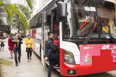 Trở lại thành phố sau kì nghỉ lễ, chồng khăng khăng đòi đưa con 10 tháng tuổi đi xe máy 150 cây số vì tiếc tiền