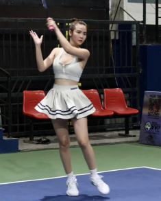 4 outfit “đẹp bất diệt” cho hội chị em mê đánh pickleball, vận dụng ngay để ra sân vừa sành điệu lại thoải mái vô cùng