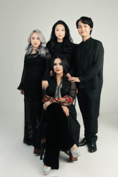 Ba người con gây chú ý của diva Thanh Lam