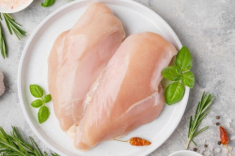 Bộ phận bổ dưỡng của con gà mẹ thường vứt bỏ, hoá ra giúp trẻ tăng cân tiêu hoá tốt