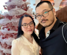Cặp vợ chồng trẻ Sài Gòn xây vườn rau củ rộng 20m2 trên sân thượng, 2 năm làm vườn chỉ tốn 70 triệu