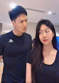 Con gái Mạnh Trường được khen dậy thì thành công