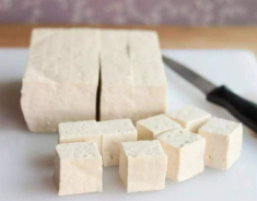 Đậu phụ rán xong nhanh bị ỉu, thêm thứ này, đậu vừa ngon để lâu vẫn giòn, ăn đã miệng