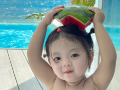 Đi du lịch hè, mẹ vẫn duy trì “vòng tròn miễn dịch” cho con như thế nào?