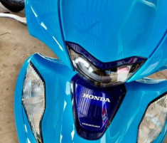 Honda SH125i 40th Anniversary - Siêu phẩm giới hạn bất ngờ đổ bộ Việt Nam