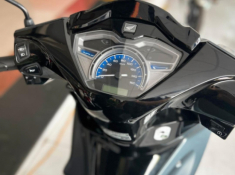 Honda Wave 125i 2025 nhập Thái vừa về Việt Nam với giá bán chỉ hơn 70 triệu Đồng