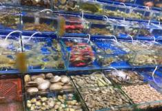 Khi mua hải sản, cảnh giác với 4 loại “chiêu trò” này, người bán hàng nói: Bạn thực sự là chuyên gia!