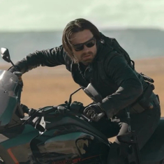 Không cần CGI, Harley-Davidson Pan America 1250 ST tự thân làm nên kỳ tích trong Thunderbolts*