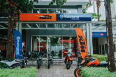 KTM và Husqvarna bất ngờ rút khỏi thị trường Việt Nam từ ngày 01/05 – Tạm biệt ‘chất Áo’!