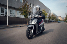 Kymco Tarsely S125: Chiếc tay ga “phiêu” thành thị, đối thủ mới của Honda SH125i