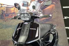 Lambretta X300 GT 2025 trình làng: ‘Kẻ tám lạng, người nửa cân’ với Honda SH350i