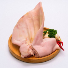 Luộc tai lợn nhiều năm giờ mới biết, tai phải ngâm vào thứ nước này mới trắng giòn không thâm xỉn