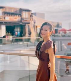 Mâm cơm đậm vị Việt Nam của diễn viên Diệu Hương ở Mỹ, có loại lá quý “vô giá”