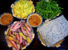 Mực hấp cuốn rau muống đang siêu hot, cuối tuần rảnh rỗi chị em hãy thử ngay