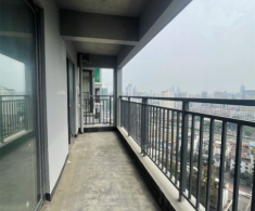 Ngày càng nhiều người không làm rào chắn ban công, thiết kế này hữu dụng hơn nhiều